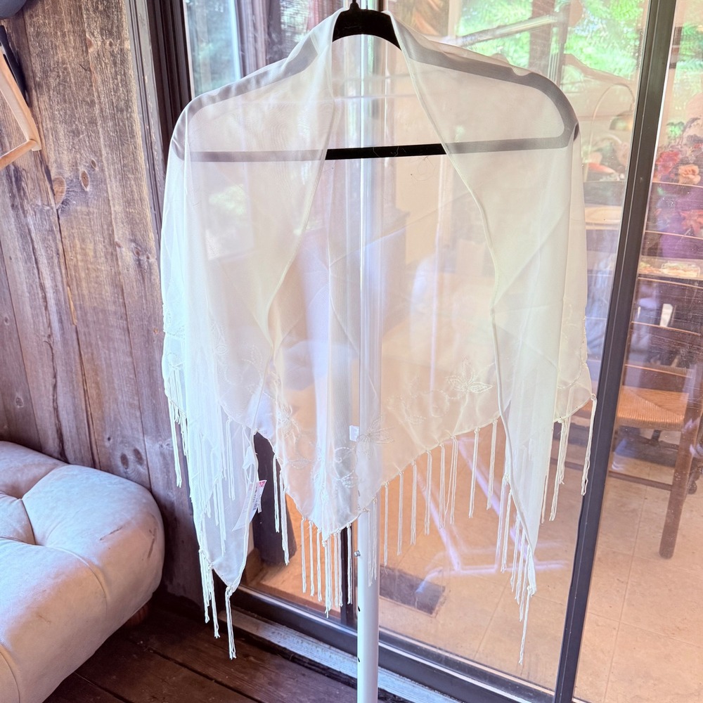 Deb White Sheer Beaded Sequin Fringe Triangle Shawl Scarf Bridal Boho NWT OS - Picture 2 of 7